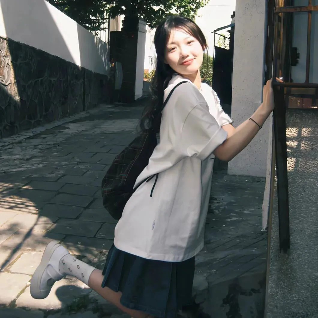 电影海报过家家